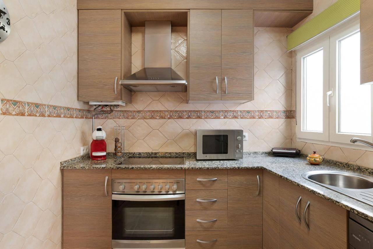 Apartamento Sol - Solo Familias Conil De La Frontera Luaran gambar